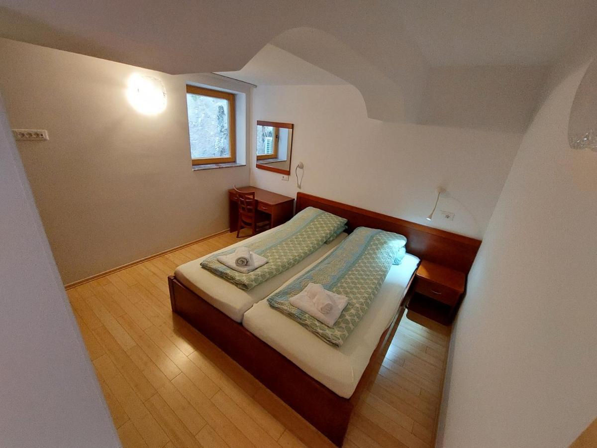 Apartmaji Fizine Portoroz Bagian luar foto