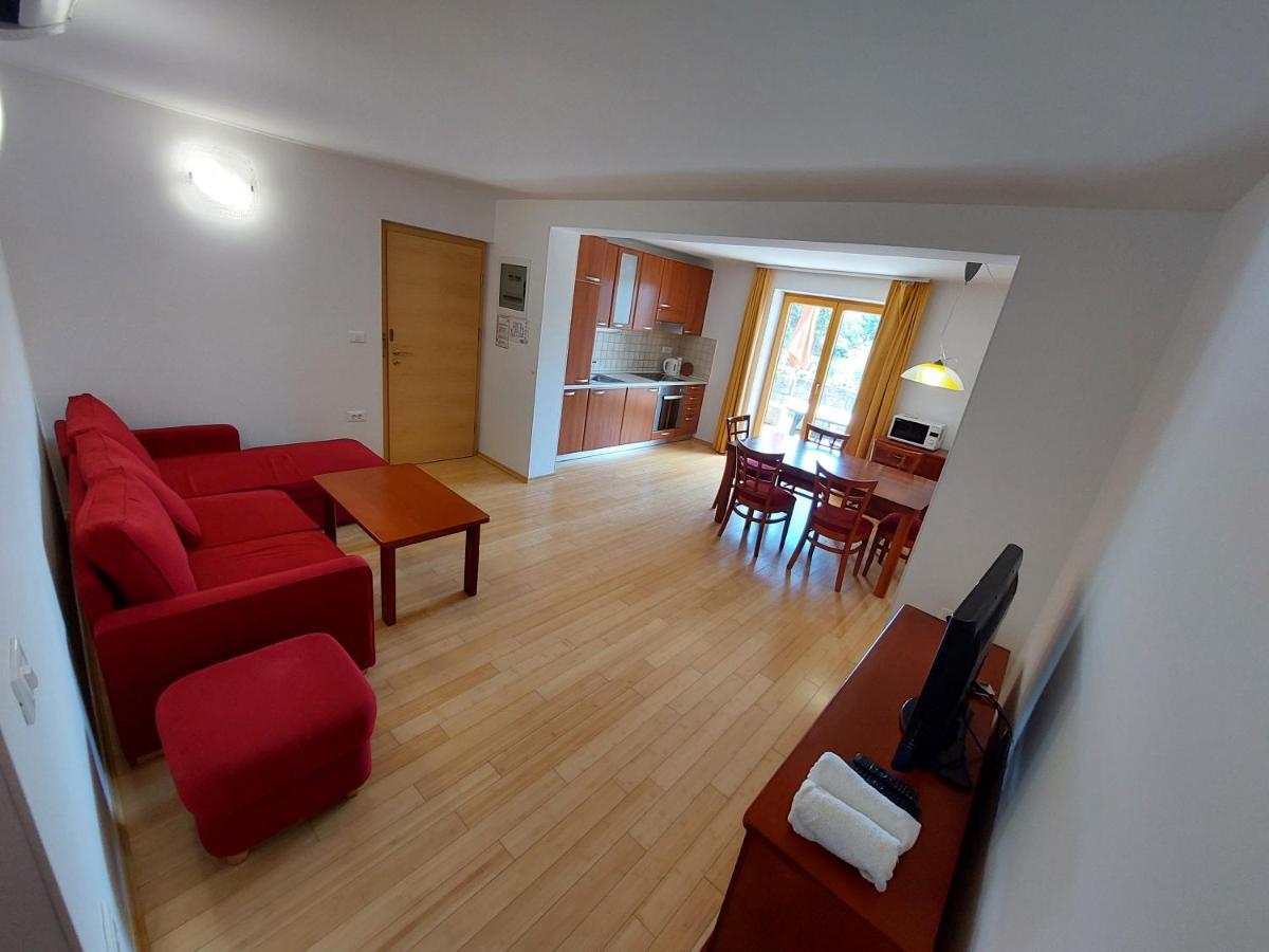 Apartmaji Fizine Portoroz Bagian luar foto