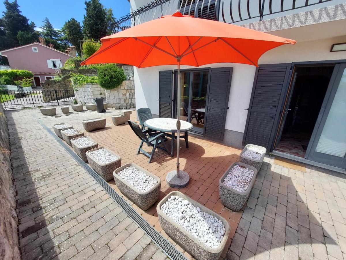 Apartmaji Fizine Portoroz Ruang foto